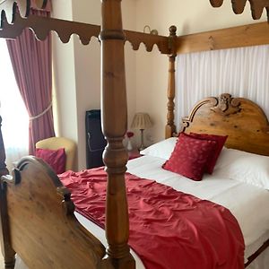 Superior Four-Poster Double Room